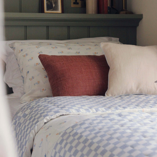 Cotbed Fitted Checkerboard Sheet (Waves)