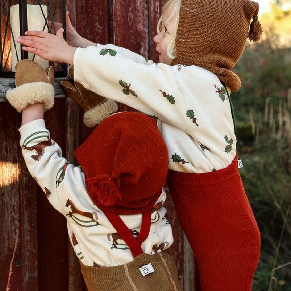 Silly Silas Festive Tights with Braces (Maple Leaf + Dark Forest Green)