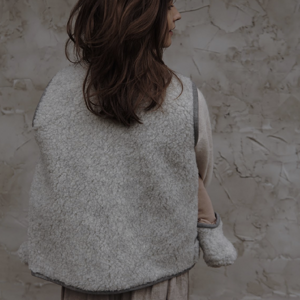 MAMA Clara 100% Wool Vest (Grey)