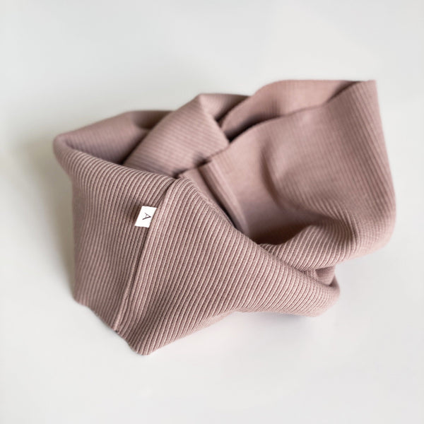 Cairn Organic Cotton Ribbed Tube Scarf (Biscuit)