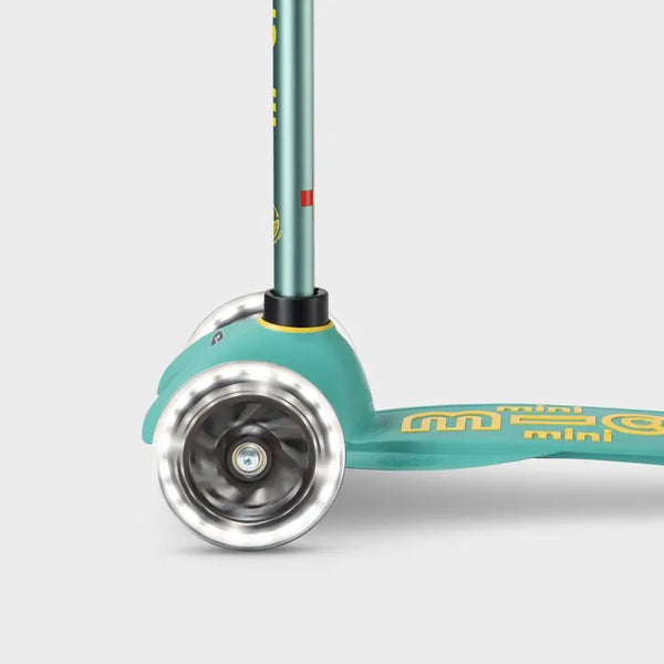 Mini Micro Deluxe ECO Scooter with 3 LED Wheels (Mint)