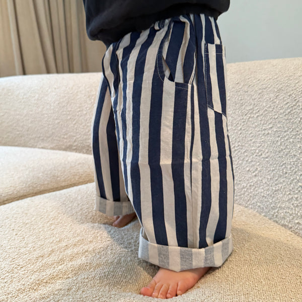 Soren Striped Wide Leg Cropped Cotton Trousers (Night Blue)
