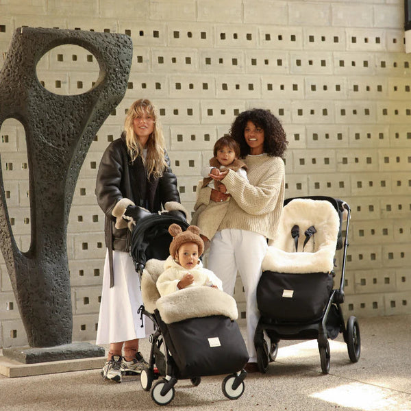 Sheepskin Universal Fixed Harness Buggy Puffmuff (Noir + Toast)