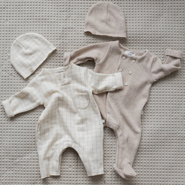 Abel Double Buttoned Baby Onesie with Feet (Ecru)