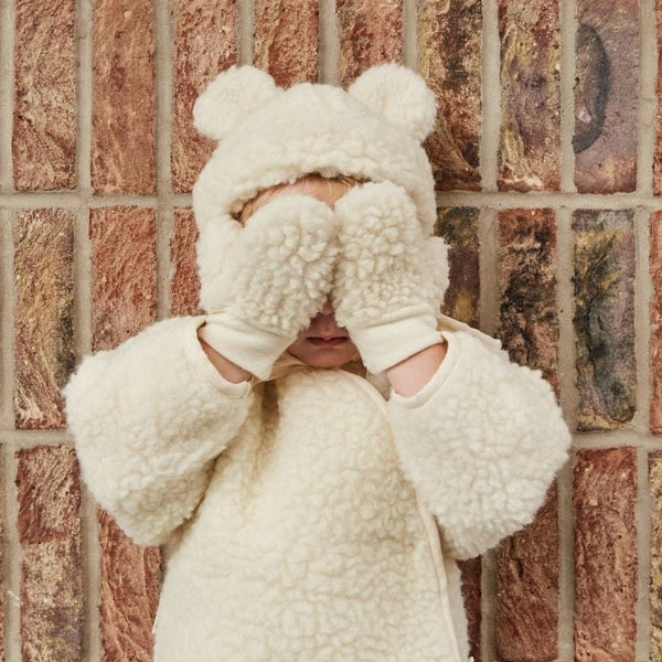 Bini Merino Wool Baby Mittens on a String (Milk)