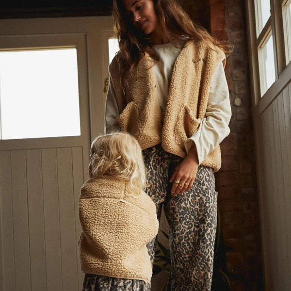 Mama Alma Borg Teddy Gilet (Sand)