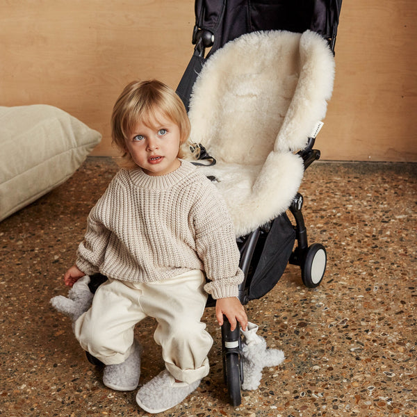 Fixed Harness Sheepskin Snuggler (Milk)