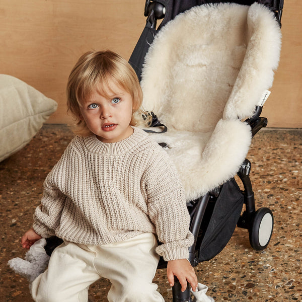 Fixed Harness Sheepskin Snuggler (Milk)