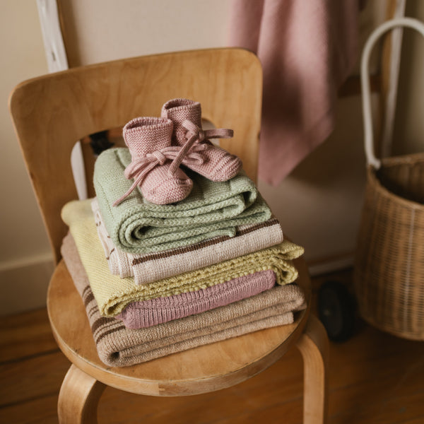 Merino Wool Baby Booties (Powder)