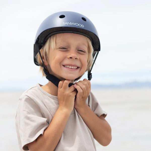 Banwood Classic Bike Helmet (Matte Navy Blue)