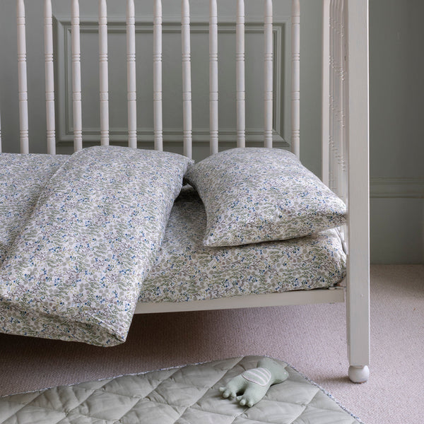 Organic Cotbed Fitted Sheet (Riverbank)