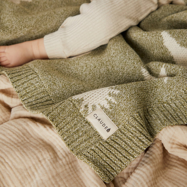 Cozmo Moon + Star Matcha Organic Knit Blanket