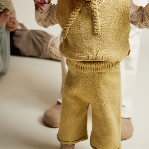 Cove Yolk Organic Cotton Knitted Trousers (Yolk)