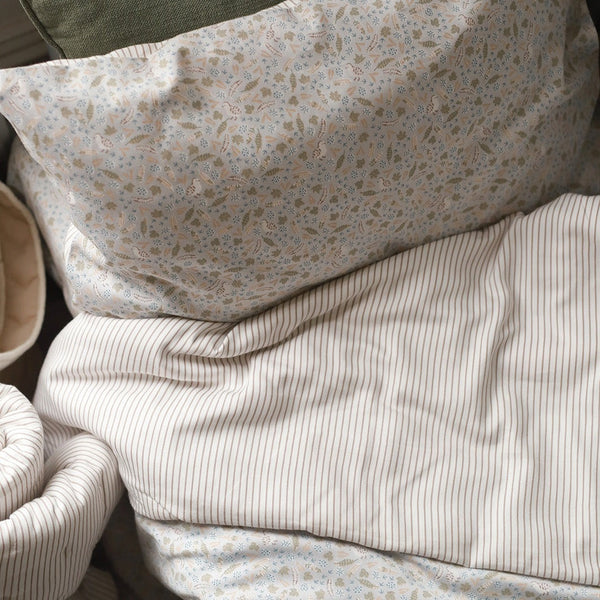 Cotbed Fitted Sheet (Nature Trail)