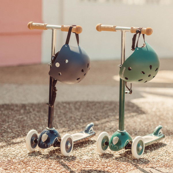 Banwood Kids 3 Wheel Scooter with Basket (Navy)