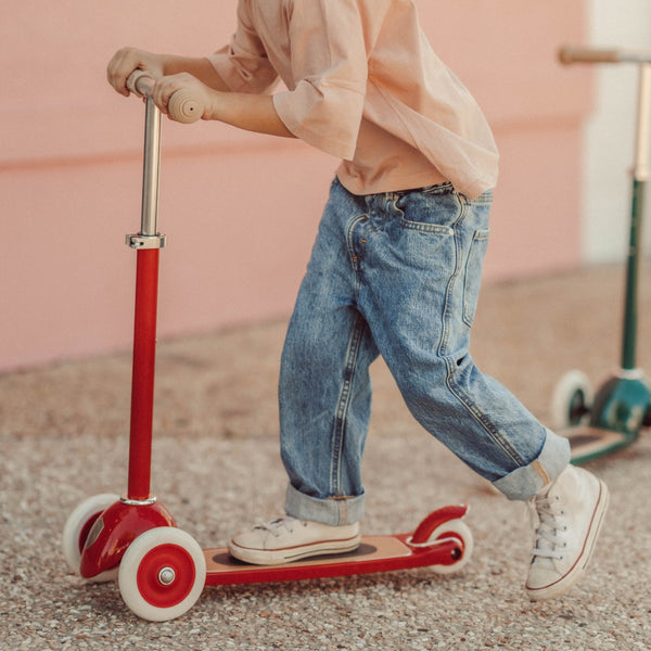 Banwood Kids 3 Wheel Scooter with Basket (Red)