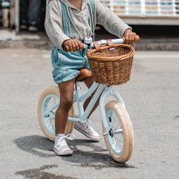 Banwood First GO! Balance Bike (Sky)