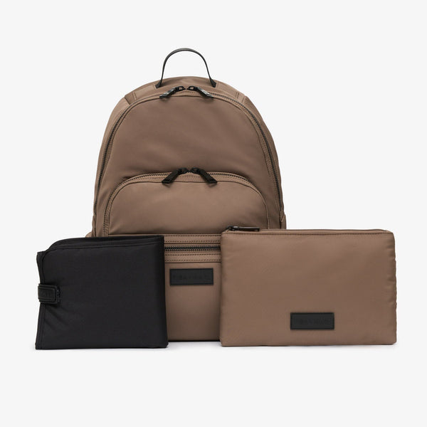 Elwood 2.0 Changing Backpack (Mocha)