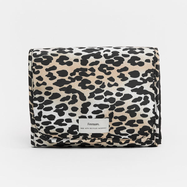 Maggie Fold-Away Travel Changing Mat (Leopard)