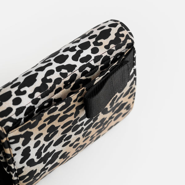Maggie Fold-Away Travel Changing Mat (Leopard)