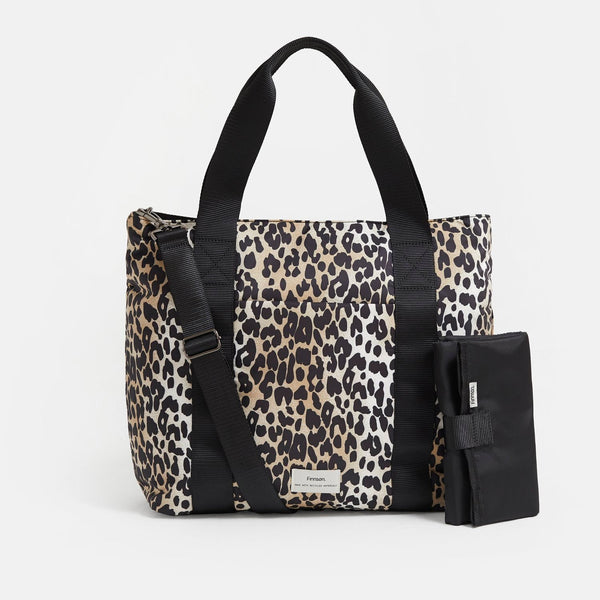 Selby Mama Tote Bag with Change Mat (Leopard)