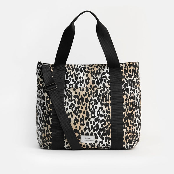 Selby Mama Tote Bag with Change Mat (Leopard)