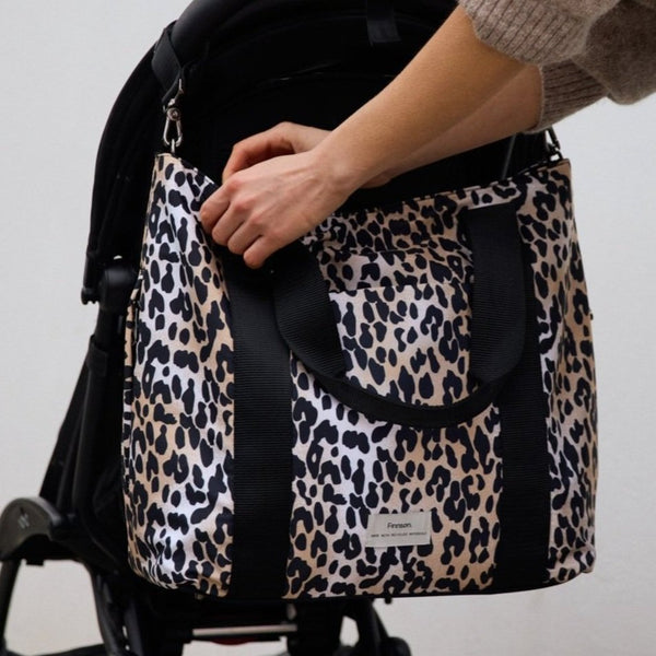 Selby Mama Tote Bag with Change Mat (Leopard)