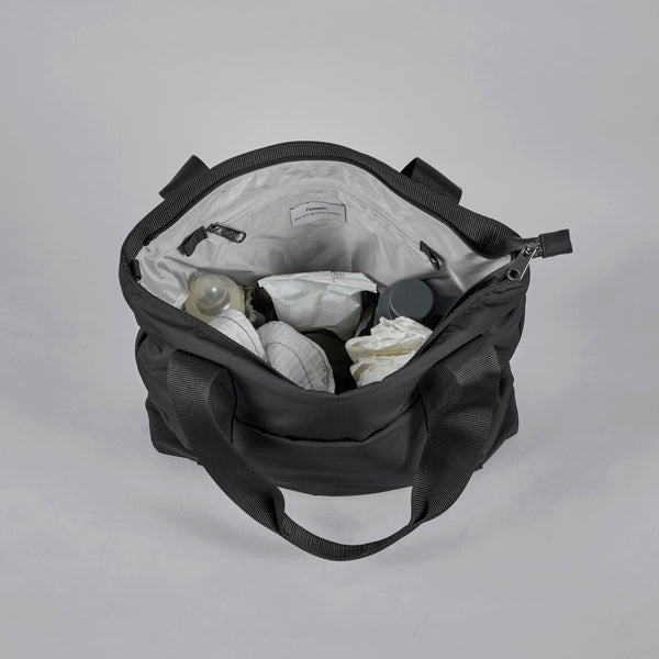 Selby Mama Tote Bag with Change Mat (Black)
