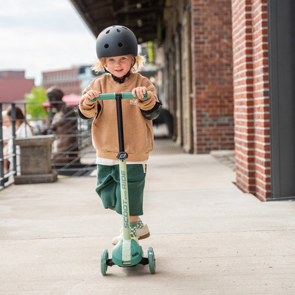 Highway Kick 3S Steerable Foldable Scooter with LED Wheels (Forest)