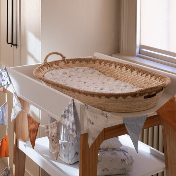 Maize Woven Changing Basket (Natural)