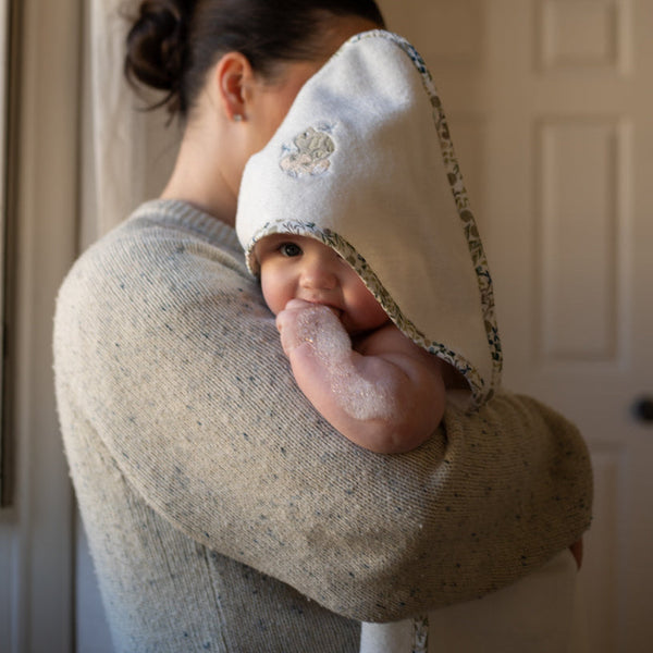 Organic Cotton Bunny Embroidered Hooded Towel (Riverbank)