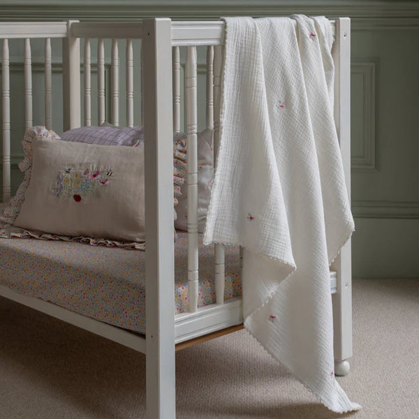 Organic Cotton Embroidered Muslin Blanket (Anemone)