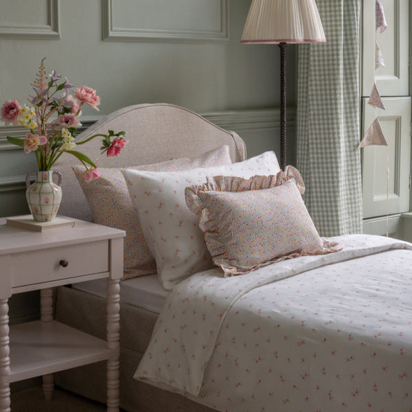 Rectangle Linen Embroidered Frill Cushion (Wildflower Garden)