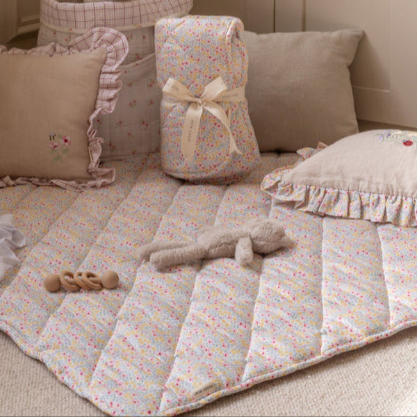 Quilted Stay & Play Mat (Wildflower Garden)