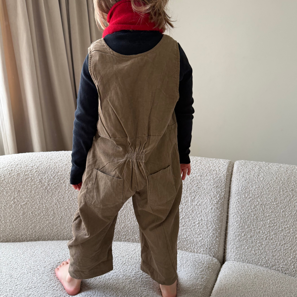 Button Up Pleat Sleeveless Jumpsuit (Khaki)