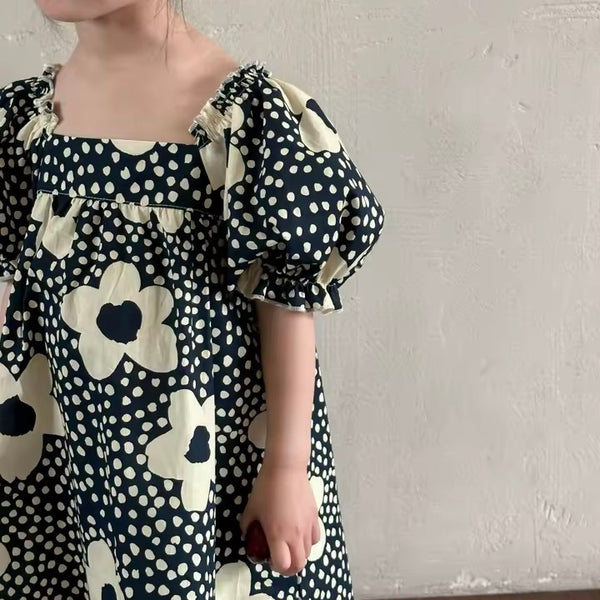 Flo Flower Trapeze Puff Sleeved Dress