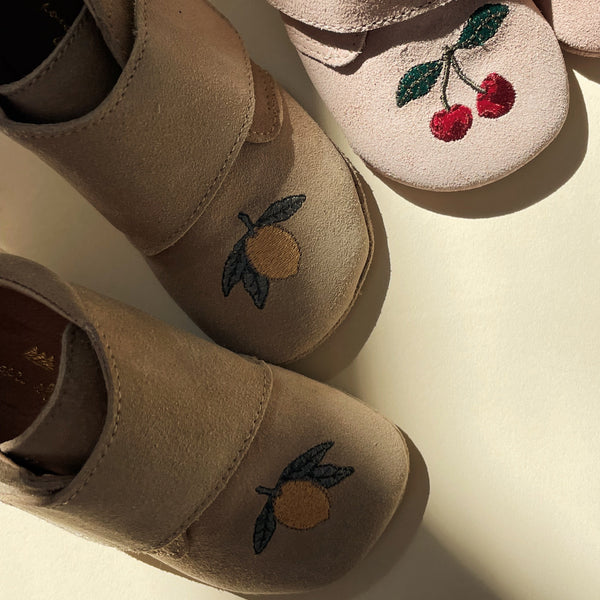 Lemon Embroidered Suede Baby Booties (Sand)