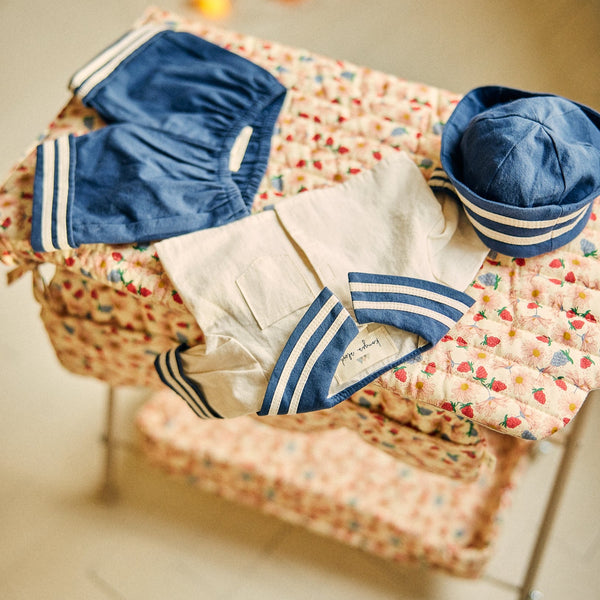 Dolls Baby Changing Table (Berry Print)