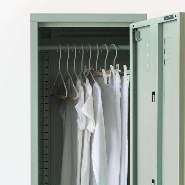 Kids Coated Wire Clip Hangers Set of 5 (Chalk)