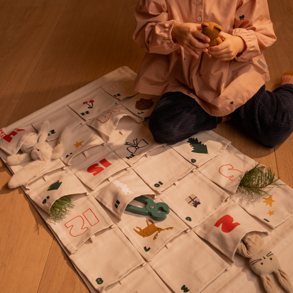 Babbo Christmas Gift Calendar (Holiday/Sandy)