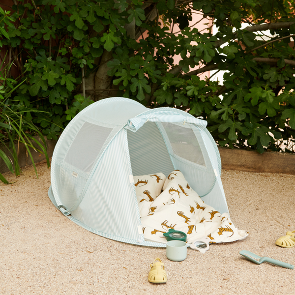 Bjork Pinstripe Pop Up Play Tent (Peppermint/Creme de la Creme)
