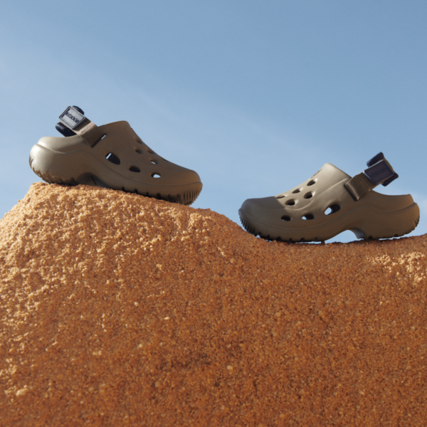 Milas Sandals With Charms (Khaki/Black)