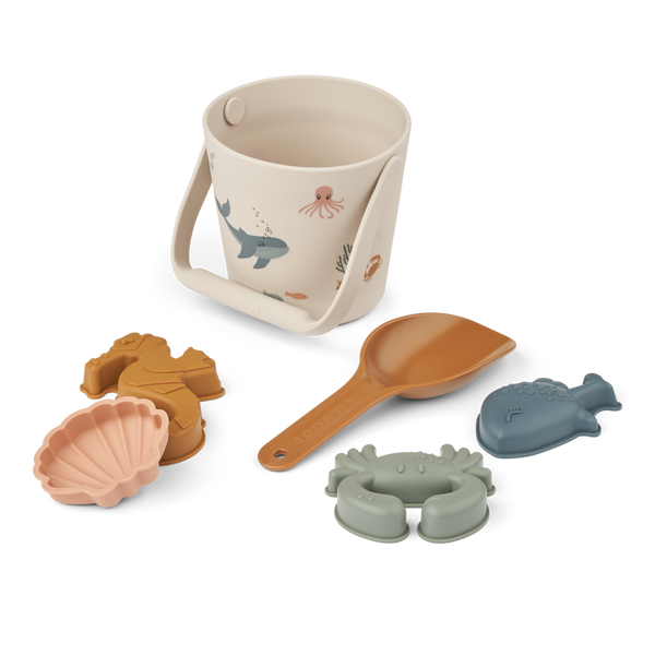 Gilma Sea Creature Print Bucket, Spade, Moulds Beach Set (Sandy)
