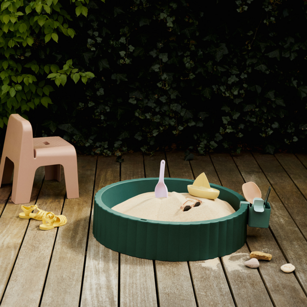 Saul Sandpit with Protective Lid (Garden Green/Sandy)