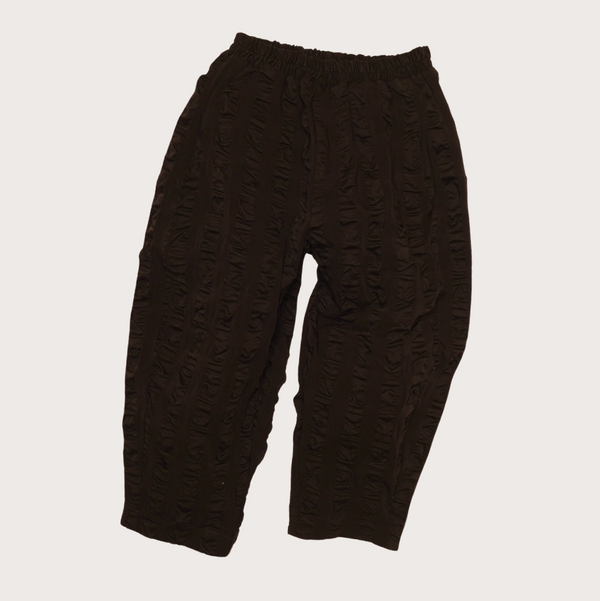 Manu Balloon Seersucker Trousers (Black)