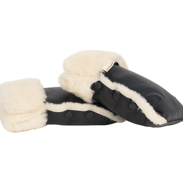 Coated Sheepskin Buggy Mittens (Noir/Milk)