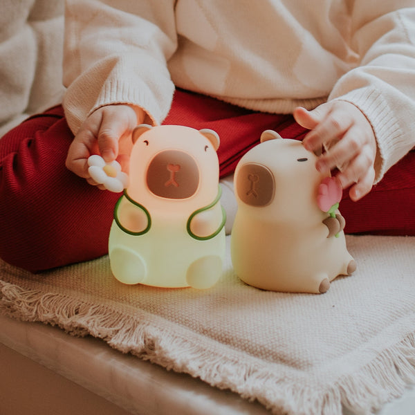 Capybara Florist Silicone LED Nightlight Lamp