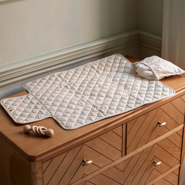 Cotton Travel Baby Changing Mat (Wild Chamomile)