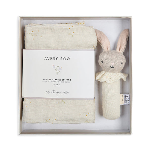 Rattle & Organic Cotton Muslin New Baby Gift Set (Chamomile)