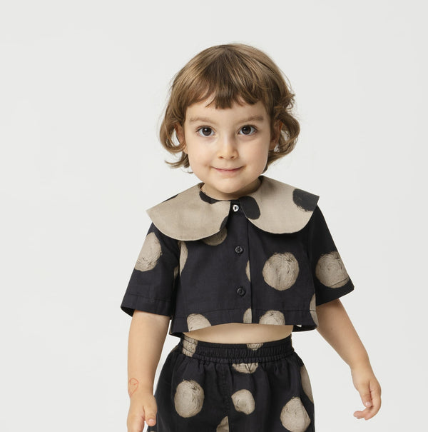 Leonilde Polka Dot Collared Cotton Cropped Shirt (Black)